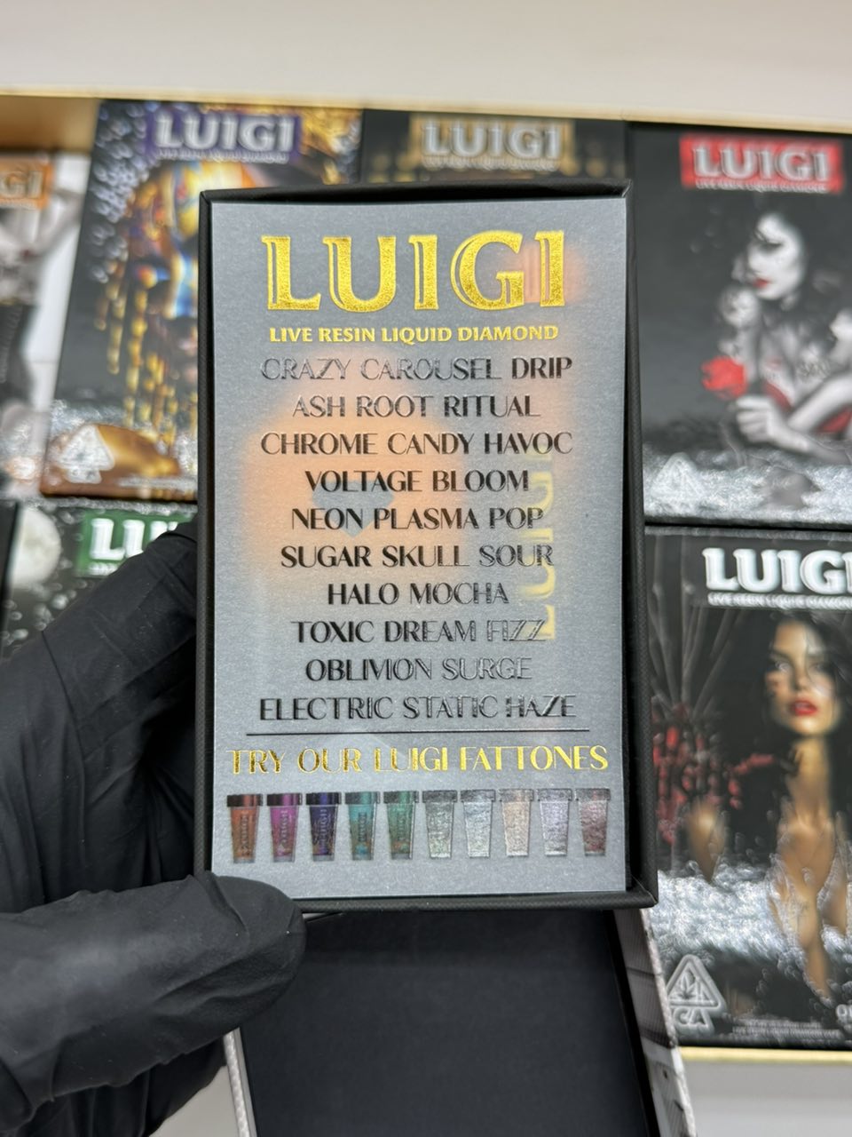 Luigi Red Box - photo 3