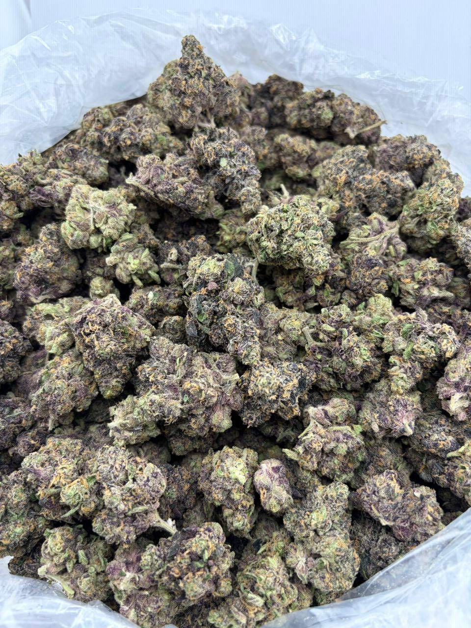 FF X GRAPE POP ROCKS INDOORS 🍇🍾 — gallery photo 2 of flower from Real Duck Distro